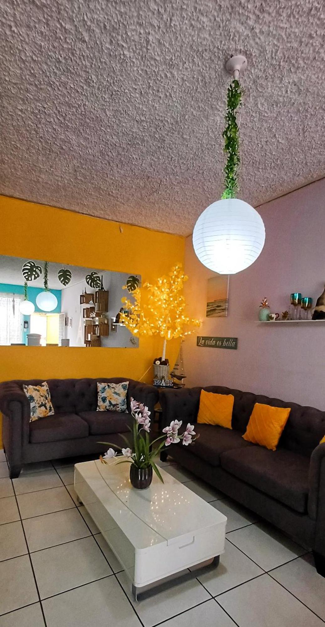 Hostal De Lucca Guatemala City ภายนอก รูปภาพ